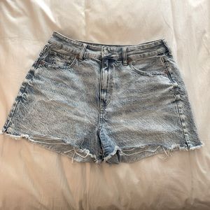 American eagle mom shorts